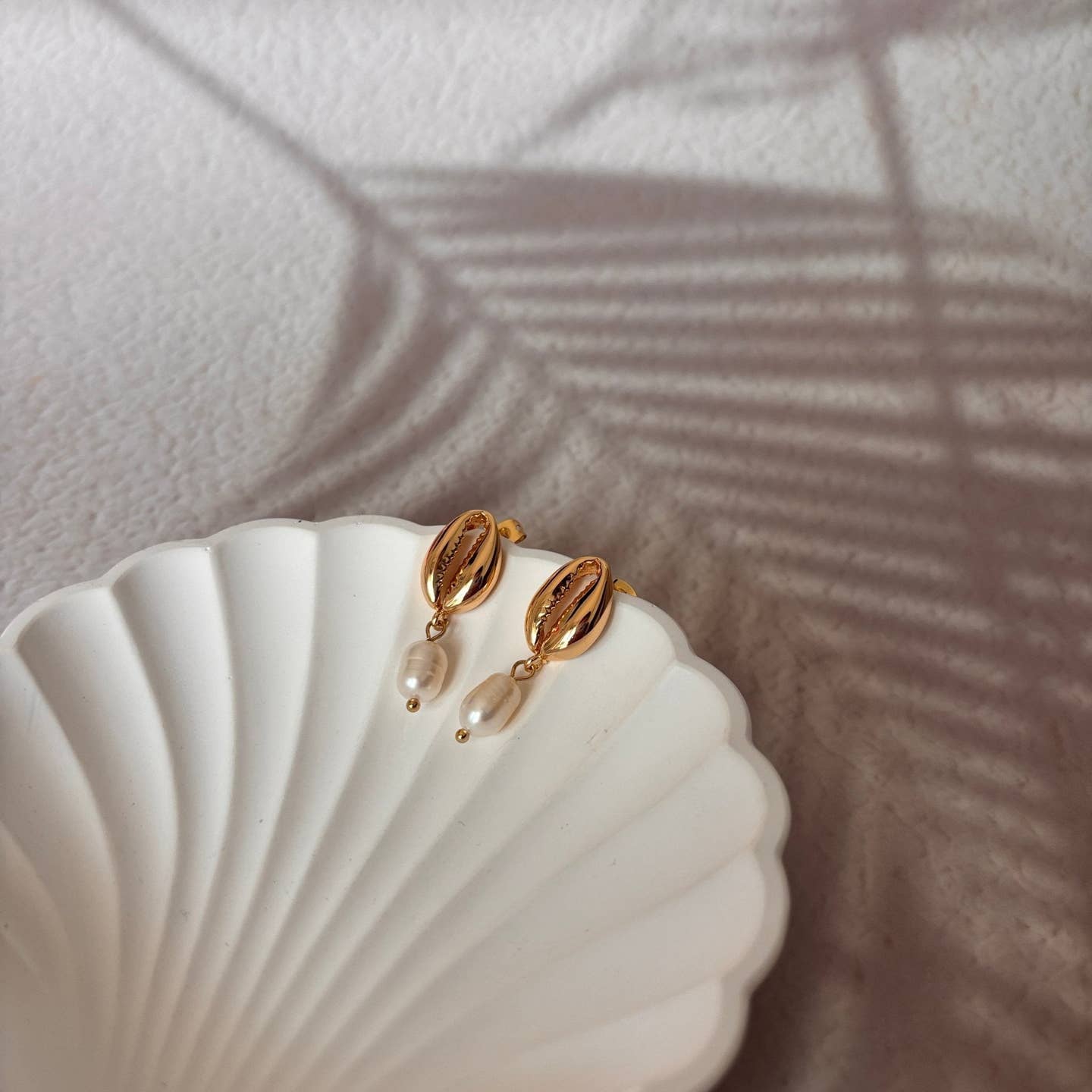 Kaia Cowrie Pearl Earrings