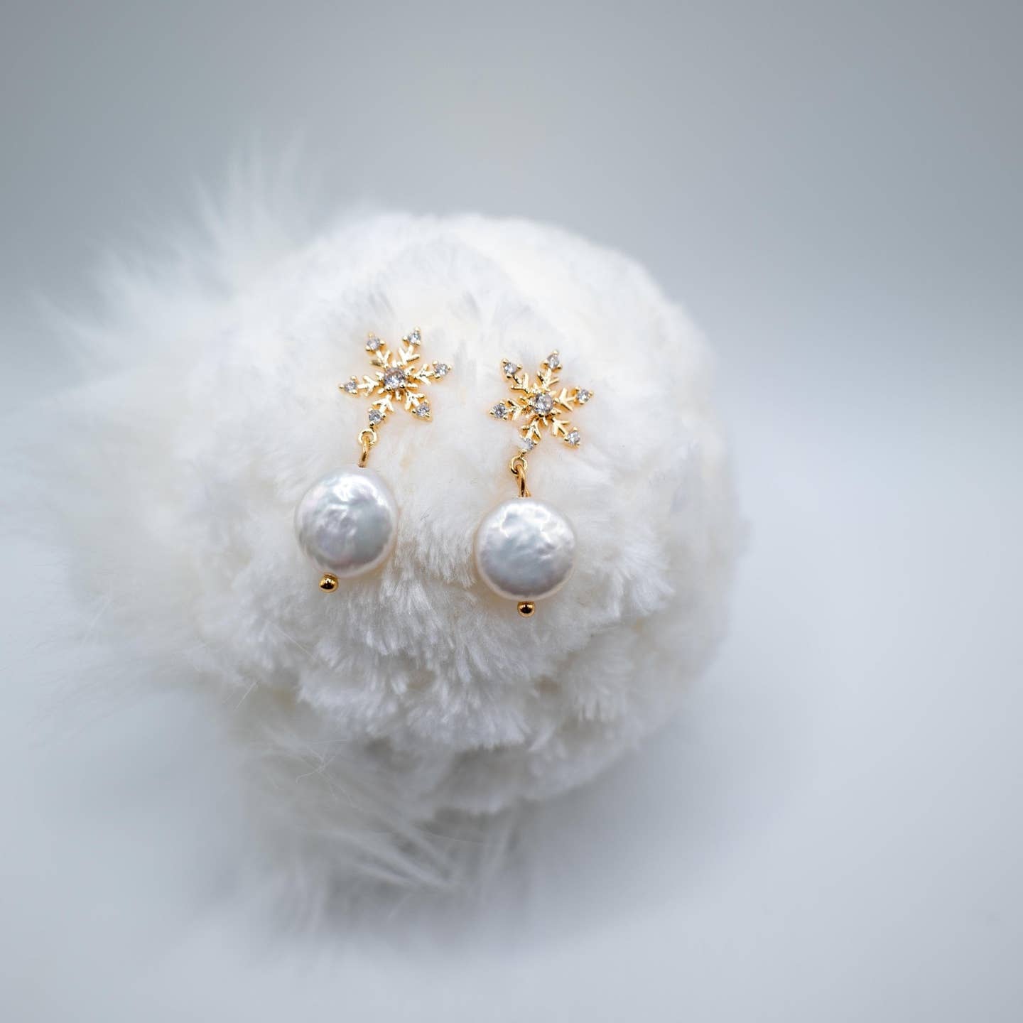 Snowflake Pearl Earrings