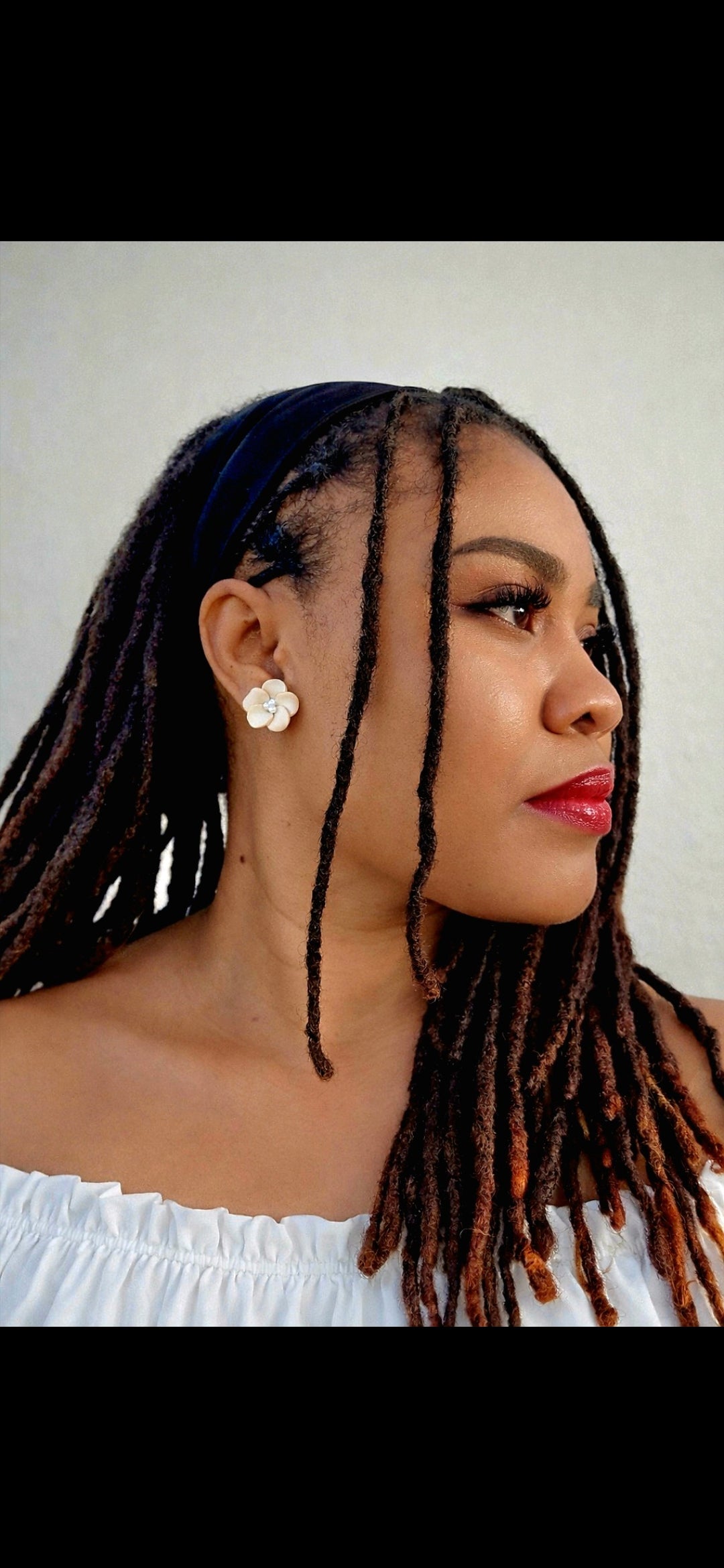 Bloom Studs